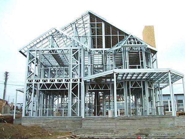 盖州钢结构建筑的腐蚀问题应该如何预防